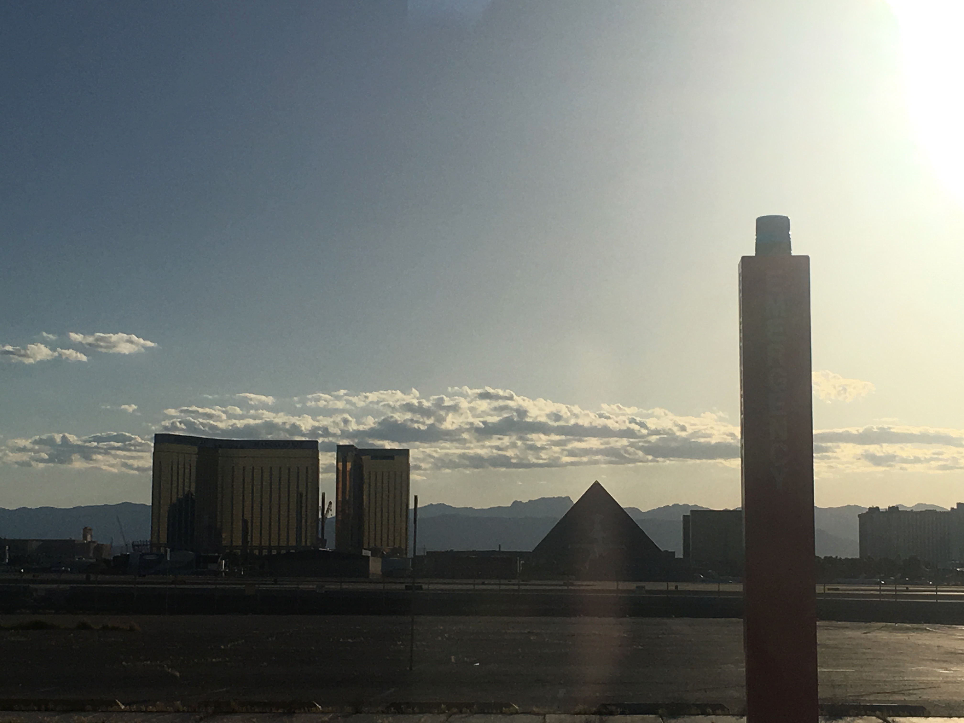 Airport-Las-Vegas.jpeg